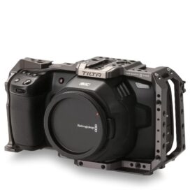 Blackmagic Design Pocket Cinema Camera 4K (MFT) in Camera Cage